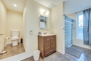 Apartment (2 Bedrooms) | Interior - Cozy Dover Vacation Rental w/ Fire Pit & Grill (Dover)