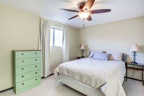 Apartment (2 Bedrooms) | Interior - Cecil Vacation Rental: Walk to Shawano Lake! (Cecil)