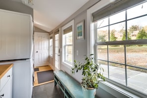 Interior - Hidden Charlottesville Home: 4 Mi to Downtown! (Charlottesville)