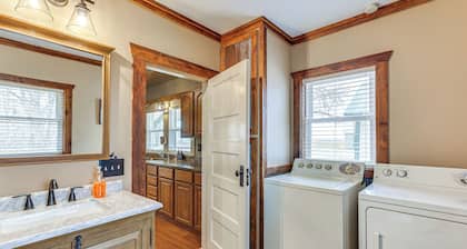 Comanche County Home Near Hunting & Fishing!