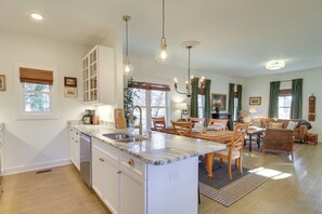 單棟房屋 (3 Bedrooms) | 內部