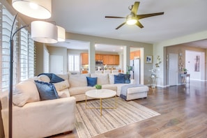 House (3 Bedrooms) | Interior