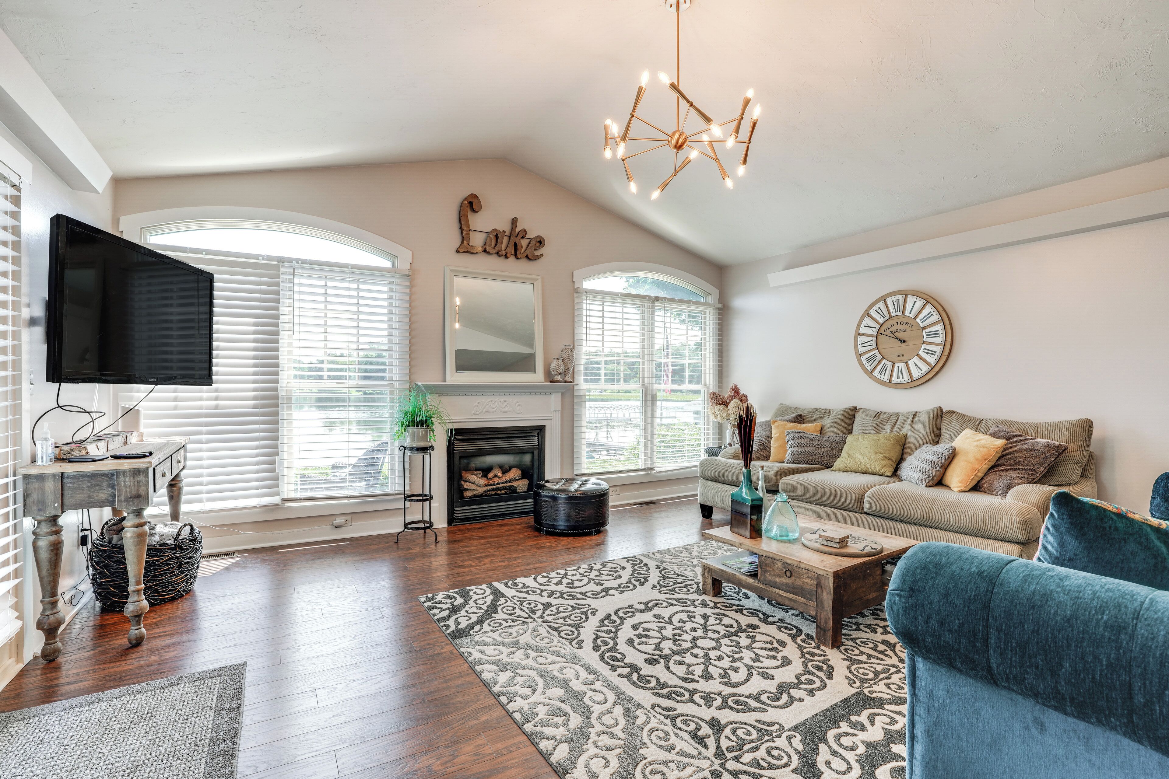 House (3 Bedrooms) | Interior