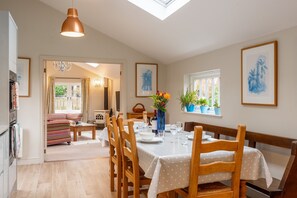 Dining - The Pottage, Hoxne, Suffolk (Hoxne)