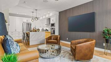 TV, fireplace, stereo, offices