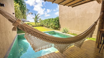 Bangalô premium, 1 quarto, piscina particular, vista para o oceano | 1 quarto, roupas de cama premium, camas com colchões pillow-top