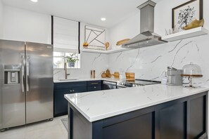 Microwave, stovetop, dishwasher, coffee/tea maker - Downtown Pensacola Vibes on Govt Street! (Pensacola)