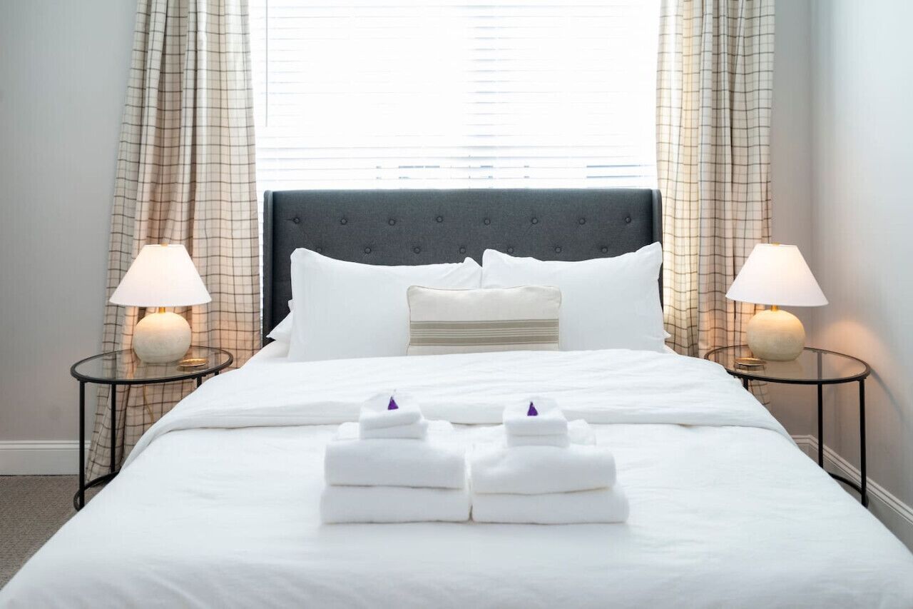 4 soveværelser, skrivebord, strygejern/strygebræt, Wi-Fi