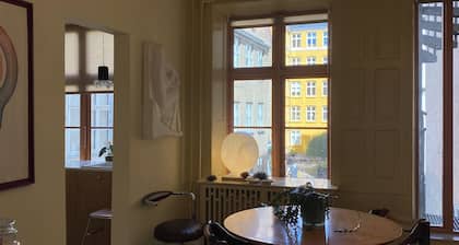 Charismatic apartment in the center of electrifying Nørrebro.