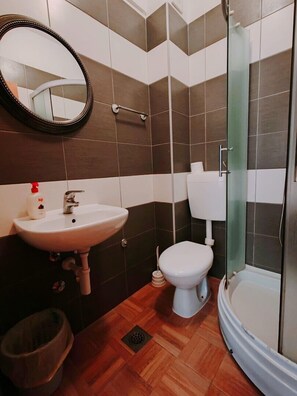 Shower - Matuško Residence / Double room 13 (Neum)