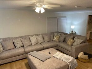 Living area - Rest and Relax

 (Valdosta)