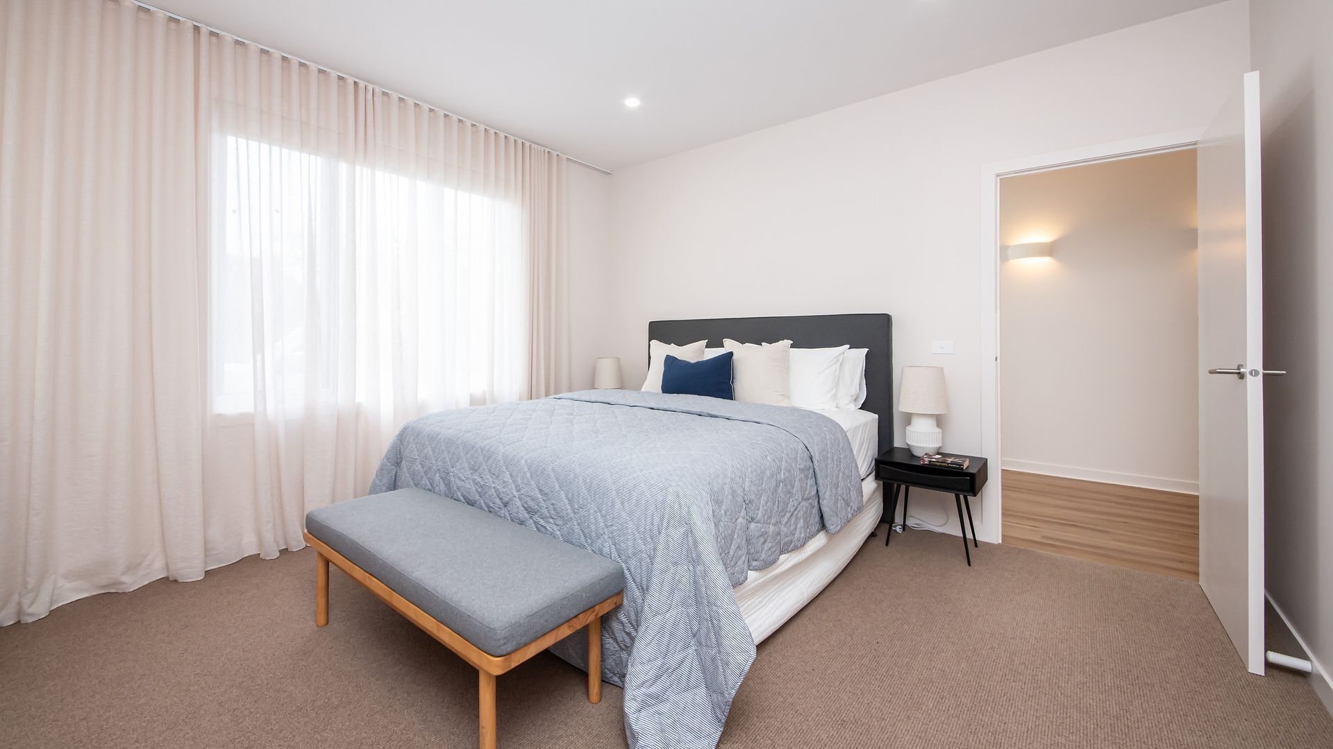 3 bedrooms, desk, iron/ironing board, travel cot