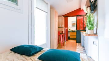 1 chambre, fer et planche Ă  repasser, Wi-Fi gratuit, draps fournis