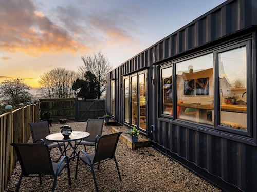 1 bedroom accommodation in East Ilsley