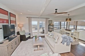 Living area - Ocean Reef 11-B1, Almost Oceanfront Condo in Emerald Isle, NC! (Emerald Isle)