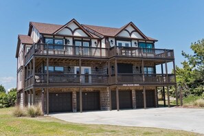 Exterior - Ocean Reef 11-B1, Almost Oceanfront Condo in Emerald Isle, NC! (Emerald Isle)