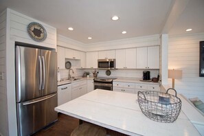 Fridge, microwave, oven, dishwasher - Ocean Reef 11-B1, Almost Oceanfront Condo in Emerald Isle, NC! (Emerald Isle)