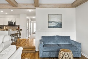 Living area - Ocean Reef 14-A1, Almost Oceanfront Condo in Emerald Isle, NC! (Emerald Isle)