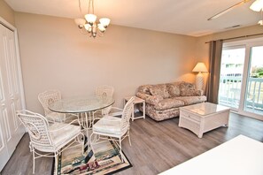 TV, DVD player, stereo - Pebble Beach G-202, Oceanside Condo in Emerald Isle, NC! (Emerald Isle)