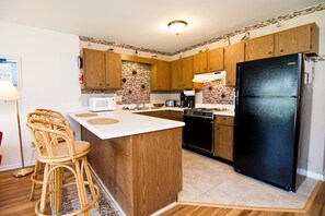 Fridge, microwave, dishwasher, coffee/tea maker - Pebble Beach 1-110, Oceanside Condo in Emerald Isle, NC! (Emerald Isle)
