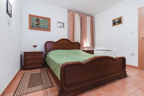 1 Schlafzimmer, Bügeleisen/Bügelbrett, WLAN, Bettwäsche