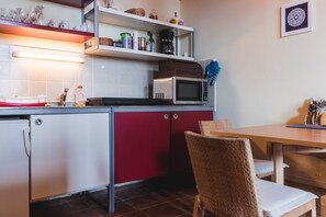 Dining - Apartment Pri Mari for four In Front of the Sea (Piran)