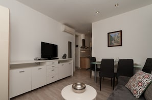 Fernseher