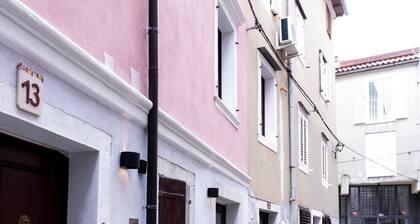 Apartments Bella Tara - Studio in old town Piran