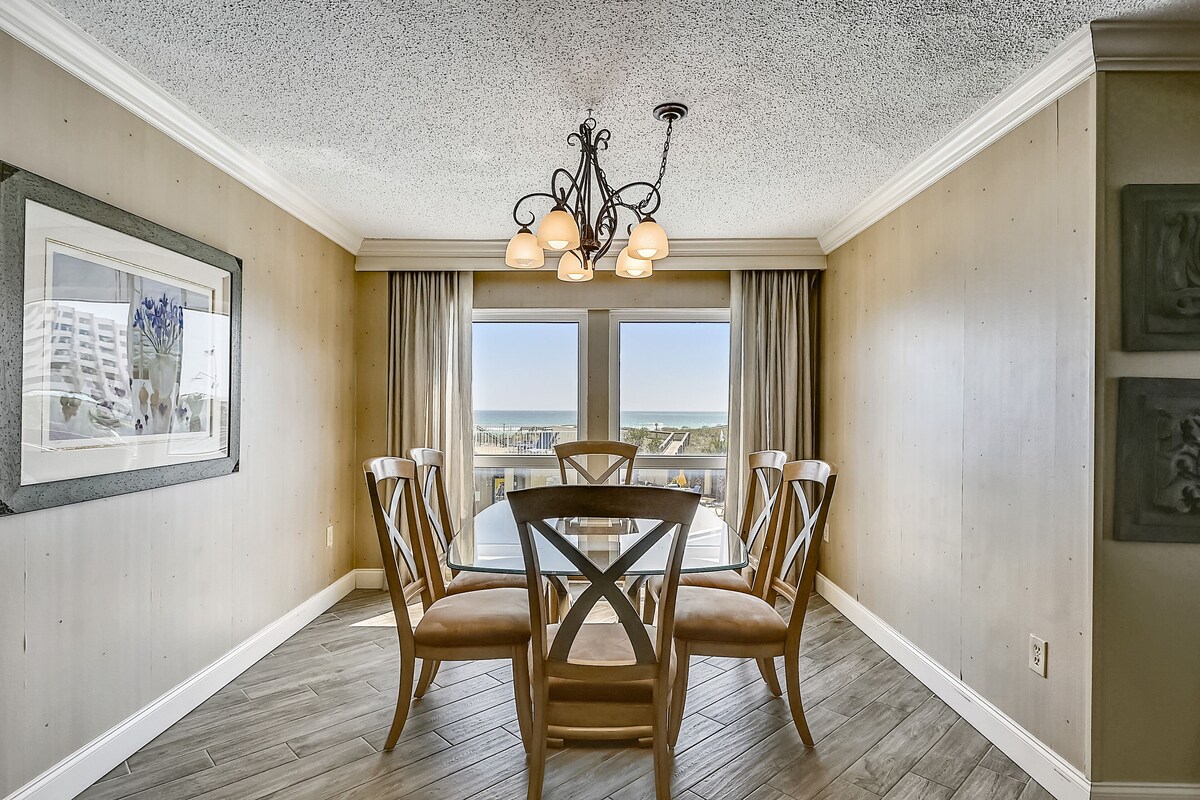 Photo 14 of Inlet Reef 109 is a gulf front 3 BR sleeps 8