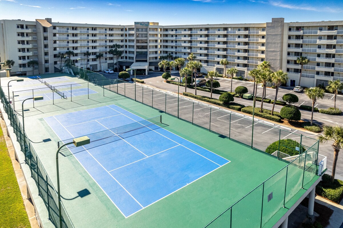 Photo 81 of IR 210 is a 2 BR Gulf View Pet Friendly condo with Washer/Dryer