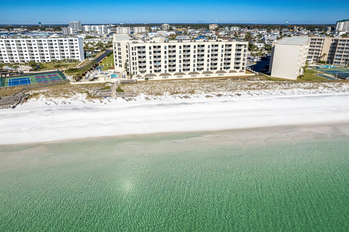 Photo 54 of IR 210 is a 2 BR Gulf View Pet Friendly condo with Washer/Dryer