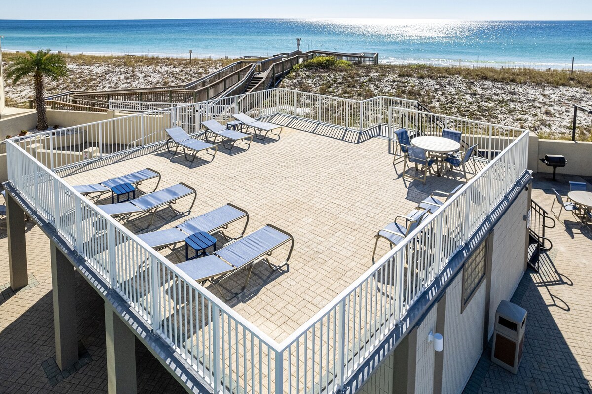 Photo 40 of IR 210 is a 2 BR Gulf View Pet Friendly condo with Washer/Dryer