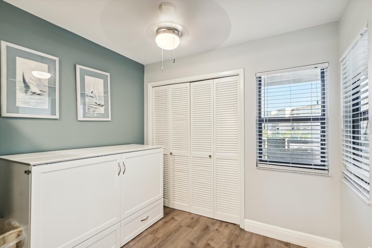 Photo 9 of IR 210 is a 2 BR Gulf View Pet Friendly condo with Washer/Dryer