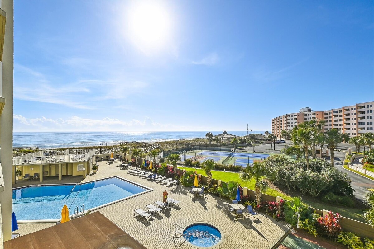 Photo 33 of IR 210 is a 2 BR Gulf View Pet Friendly condo with Washer/Dryer