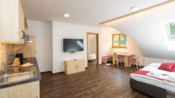 1 bedroom, internet, bed sheets
