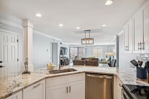 Fridge, microwave, oven, stovetop - IR 314 is a Stunning 2 BR Gulfview - Recently Renovated and 60" Flat Screen (Destin)