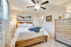 3 quartos, ferros/tábuas de passar roupa, Wi-Fi, roupa de cama