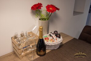 Dining - Casa Da Ponte - Two bedroom apartment (Koper)