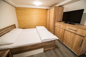 1 bedroom, Internet, bed sheets - One Bedroom Apartment ZVOH on Krvavec (Cerklje na Gorenjskem)