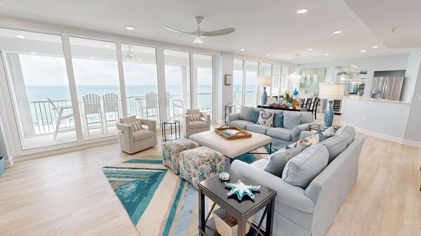 TV - Oceania 506 is a a beautiful 3 BR Gulf front condo that sleeps 8 (Destin)