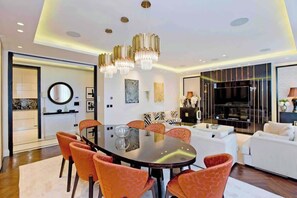 تناول الطعام