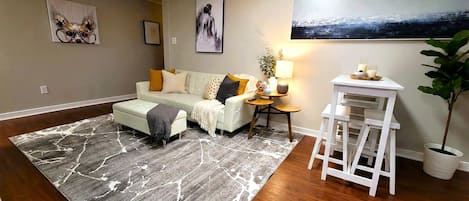 電視、壁爐、 辦公室