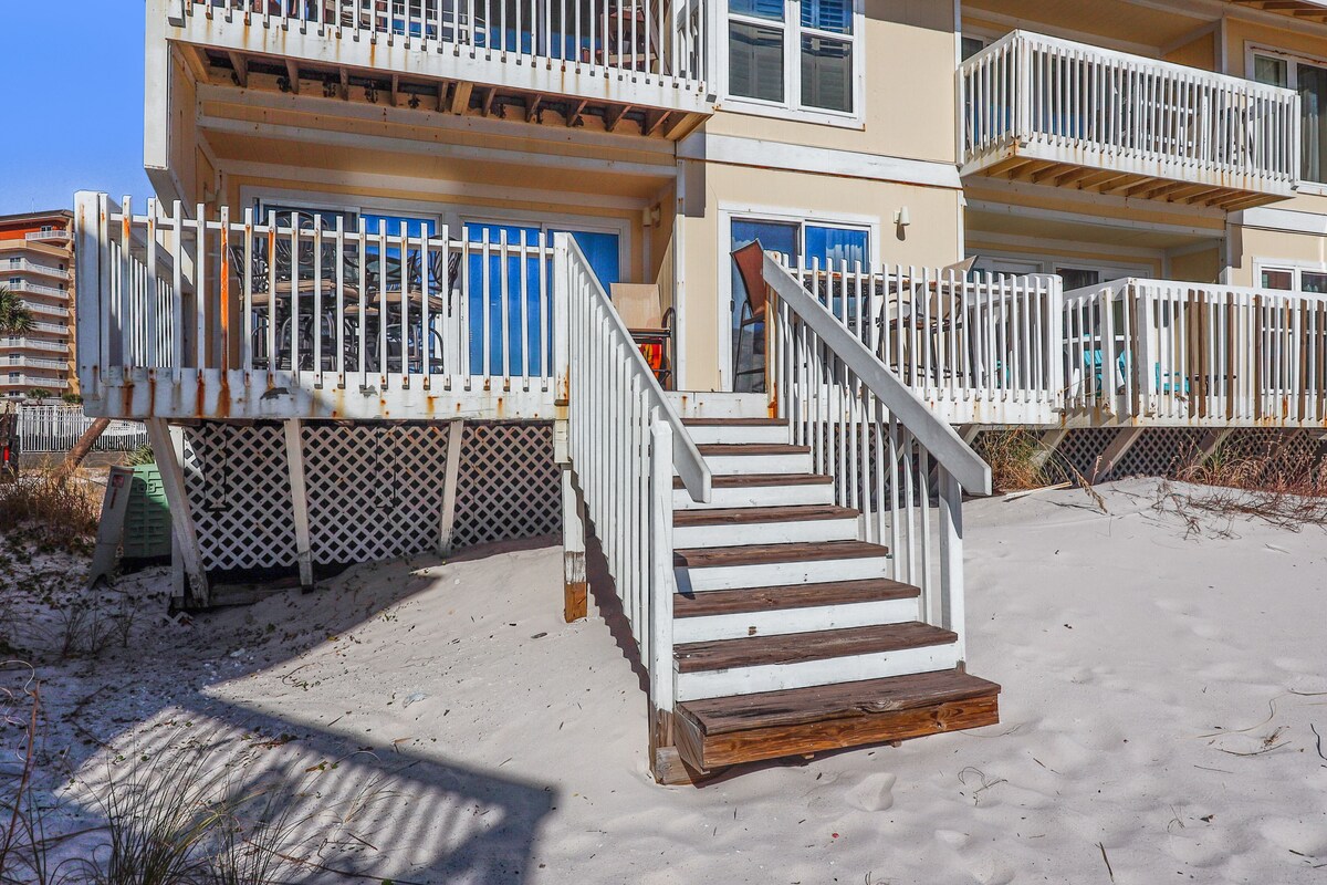 Photo 24 of SPC 1119 - 1 BR on the Beachside of Sandpiper Cove - sleeps 4