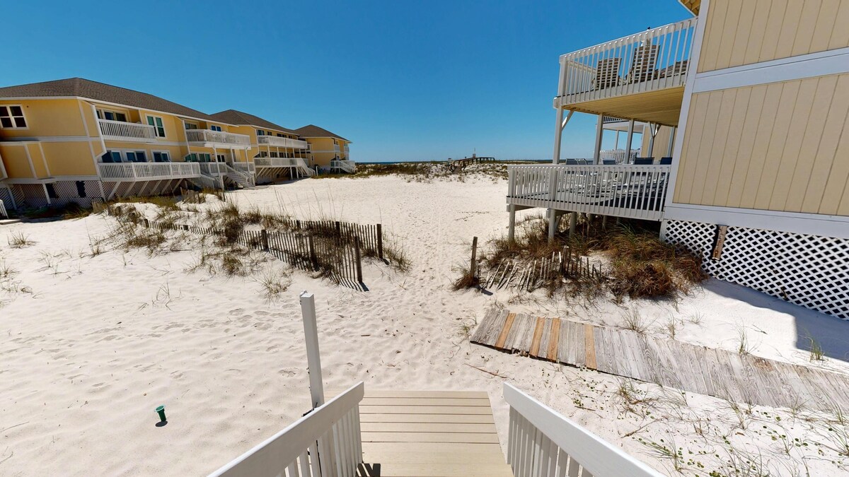 Photo 26 of SPC 1119 - 1 BR on the Beachside of Sandpiper Cove - sleeps 4