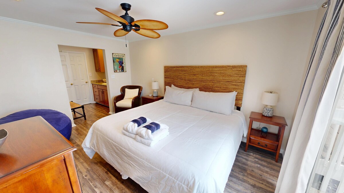 Photo 15 of SPC 1119 - 1 BR on the Beachside of Sandpiper Cove - sleeps 4