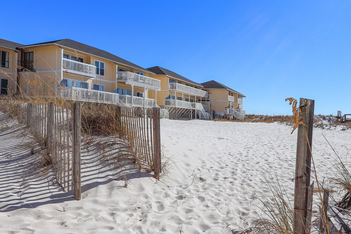 Photo 20 of SPC 1119 - 1 BR on the Beachside of Sandpiper Cove - sleeps 4