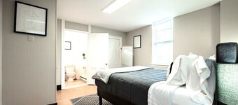 The Terrace at Park Place-captivating Wilmington Apartment: History meets Modern