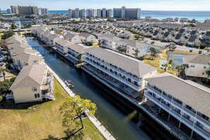 Unclassified image, 3 of 78, button - SPC 2119 - Beautiful 2nd Floor 1 BR - sleeps 4 (Destin)