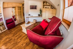 TV - Apartments BBI - Studio Apartment (Luce)