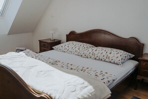 1 bedroom, Internet, bed sheets